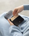 カードもきちんと分けて収納できます「ドロップツリー がま口 コンパクトウォレット」